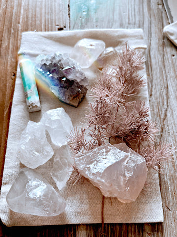 Caribbean calcite & Amethyst crystal gift Set